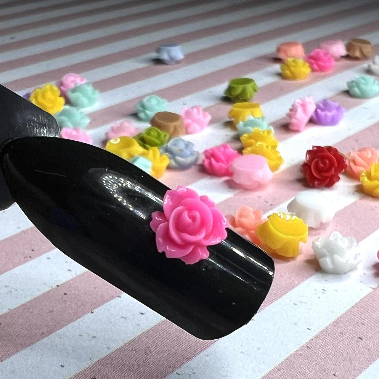 Декор трояндочка об'ємна (1шт) для дизайну нігтів яскраво-рожева 6мм