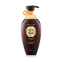 Шампунь от выпадения волос Daeng Gi Meo Ri New Gold Special Shampoo, 500 мл.
