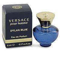 Парфумована вода Versace Dylan Blue Pour Femme сильний і чуттєвий аромат, що надасть вам унікальної іскри.