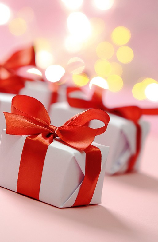 Пакет для подарунка гігант вертикальний "Подарунок із бантом" 30х47 см