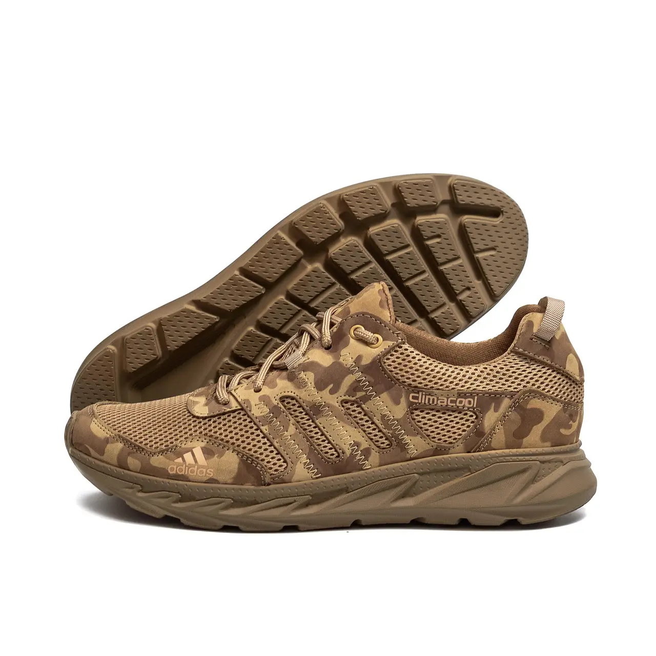 Чоловічі шкіряні літні кросівки. перфорація Climacool