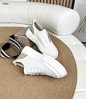 Белые кожаные стеганые кроссовки на шнуровке женские Белый/Фисташка, 36