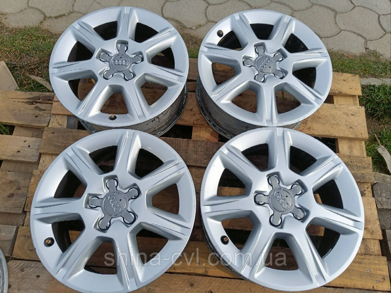 Диски 5.112 r16 6.5j et50 dia57.1 audi A3/A4; skoda oktavia; volkswagen golf 6/7