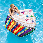 Пляжний надувний матрац Intex 58770 "Кекс" (142х135 см)