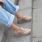 Шкіряні жіночі кросівки темно-бежевого кольору, фото 9