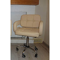 Парикмахерское кресло Votana HC8403K кремовый