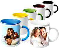Чашки кольорові з фото, написами, логотипами.