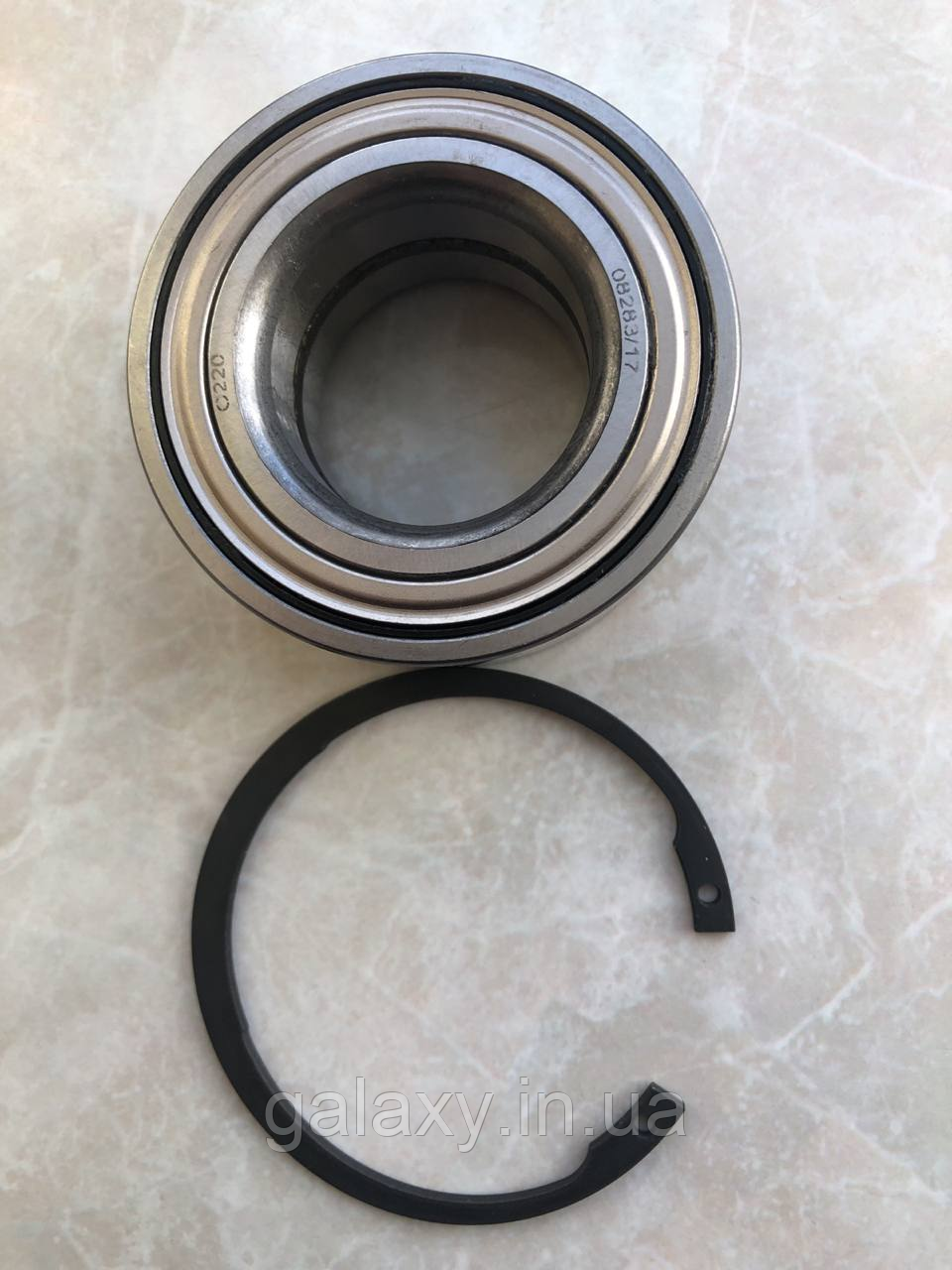 Підшипник маточини переднього колеса CITROEN JUMPY; FIAT SCUDO; PEUGEOT 806, EXPERT 1994 - 2006 44 x 82,5 x 37