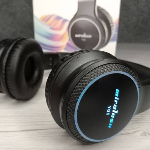 Купить Беспроводные накладные светящиеся наушники RGB Y01 с bluetooth ...