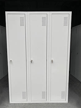 Шафа одежна металева ШОМ-400/3 для робочого одягу