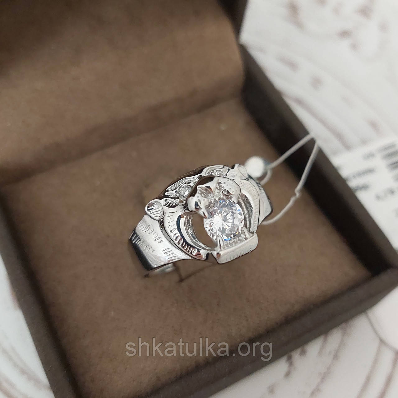 Перстень чоловічий срібний у вигляді голови тигра з фіанітом