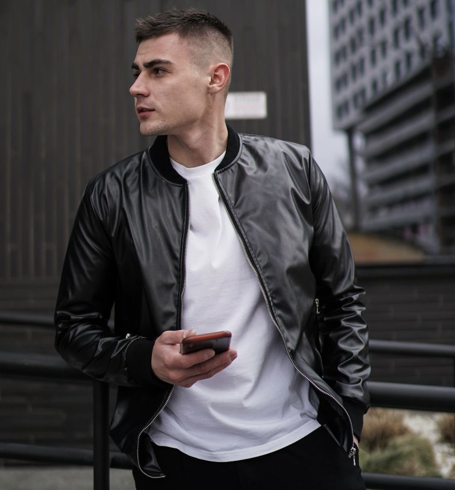 Куртка чоловіча шкірянка осінь-весна демісезонний бомбер чорна Туреччина. Живе фото, фото 1
