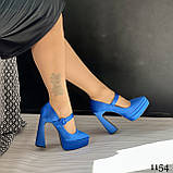 Жіночі сині туфлі на високих підборах і платформі з квадратним носком, фото 5