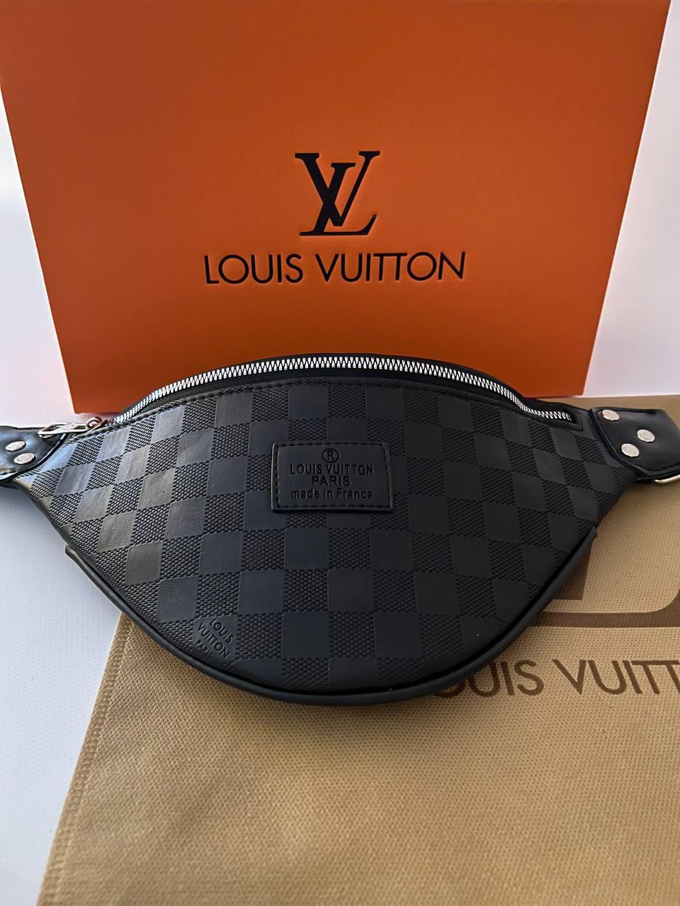Бананка-сумка чоловіча Louis Vuitton чорна в брендованій коробці