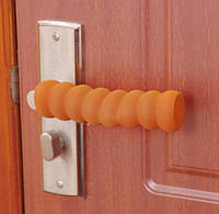 Противоударный чехол на дверную ручку Byfa BY872 Кофейный
