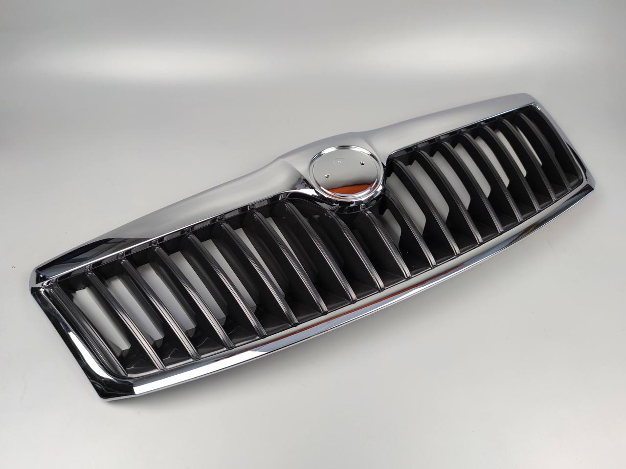 Решітка радіатора Skoda Octavia A5 (2009-2013) НОВА 1z0853651