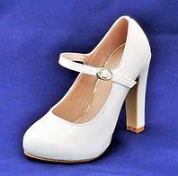 Туфли женские на каблуке белые лаковые модельные (НАЛИЧИЕ размеров в описании)