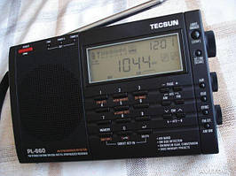 Радіоприймач Tecsun PL-660 цифровий