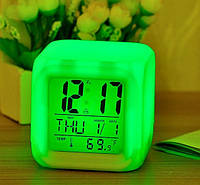 Часы-будильник хамелион куб