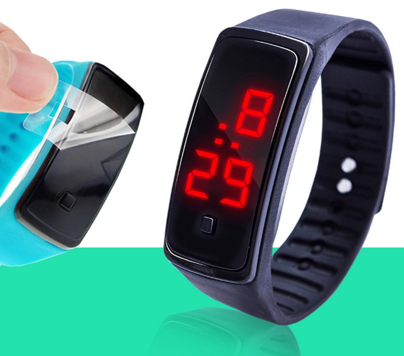 Годинник браслет E1 на силіконовому ремінці