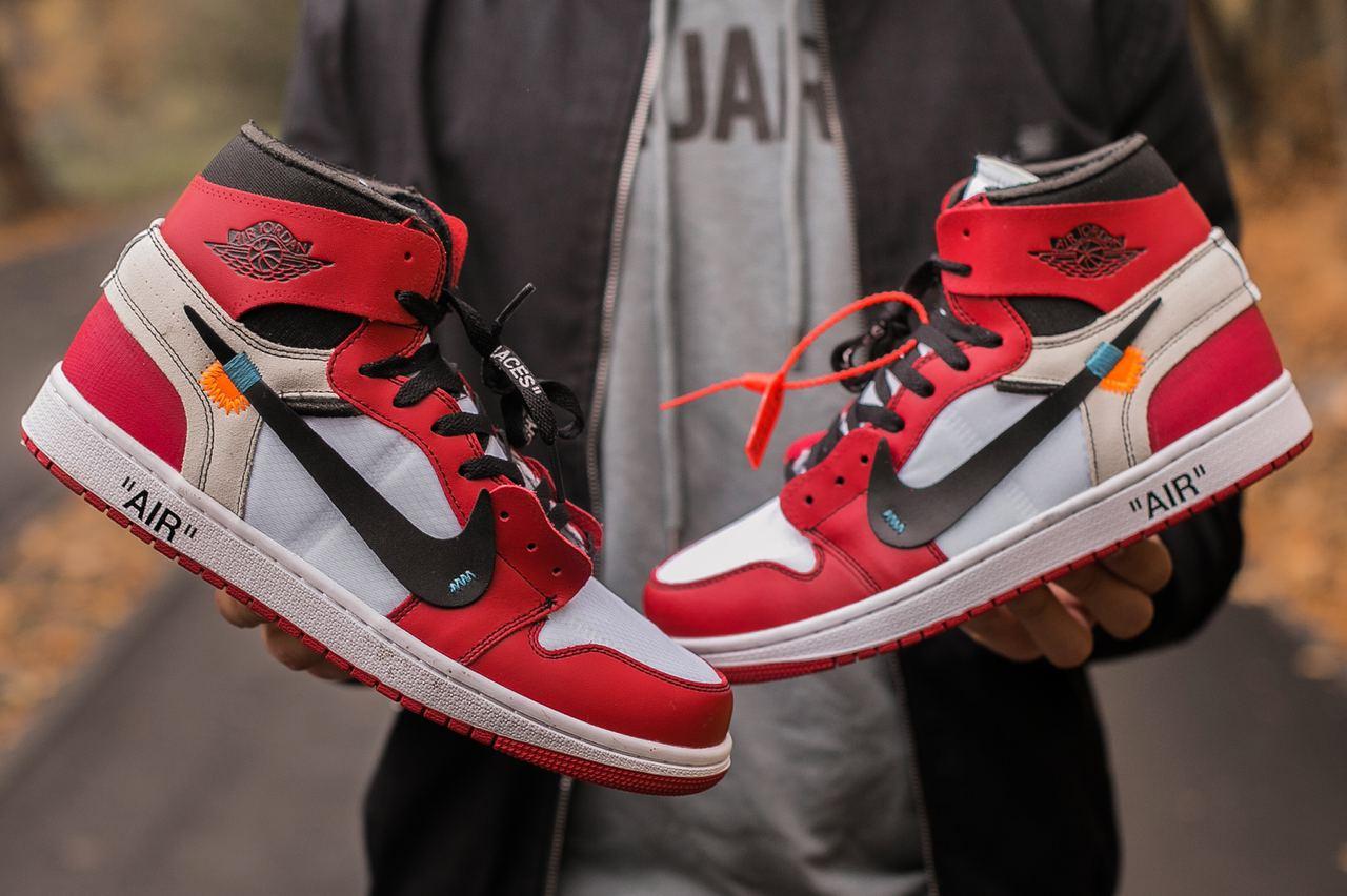 Чоловічі кросівки Nike Air Jordan Retro 1 x Off white (червоні з білим і чорним) високі модні кеди I1263 топ, фото 1