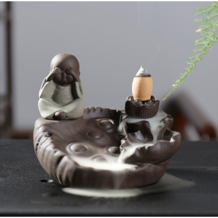 Підставка "Рідкий дим" кераміка "На лотосі Нічого не видно" 9*8*8 см.