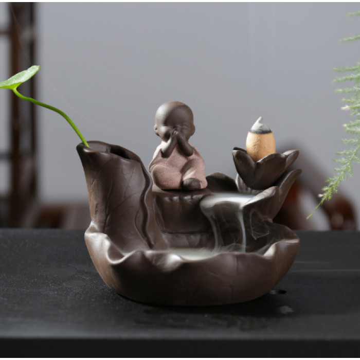 Підставка "Рідкий дим" кераміка "У лотосі Нічого не скажу" 10*9*8 см.