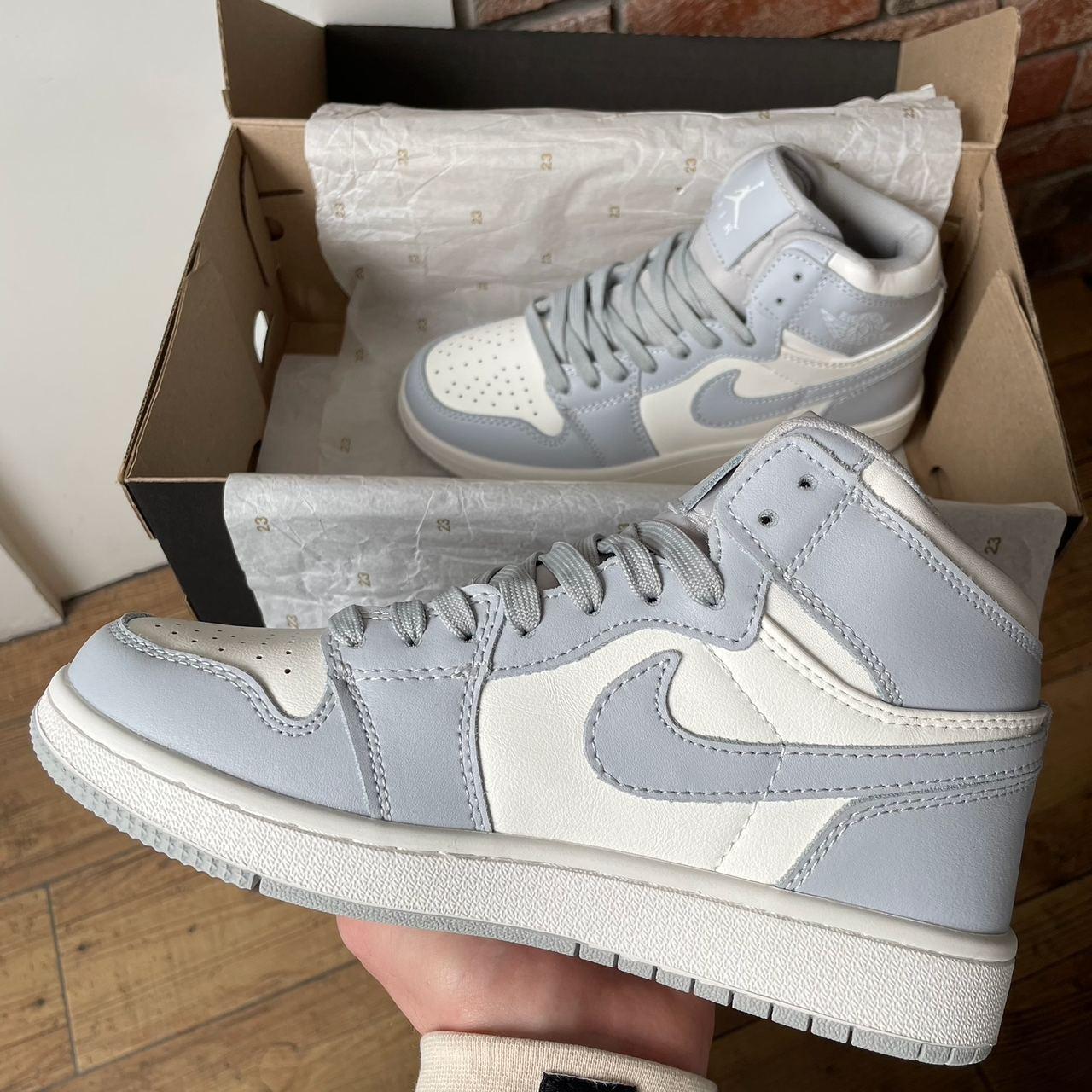 Nike Air Jordan 1 Blue 3