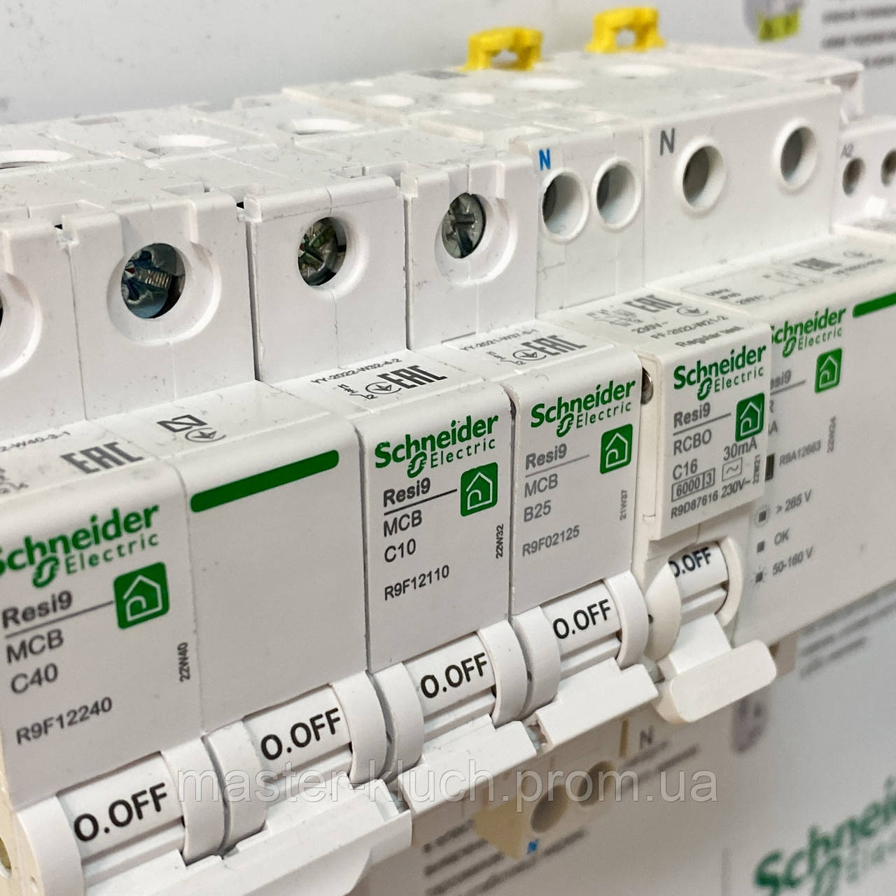 Автоматический выключатель Schneider Electric Resi9 16A 2P C - фото 3 - id-p1805479685