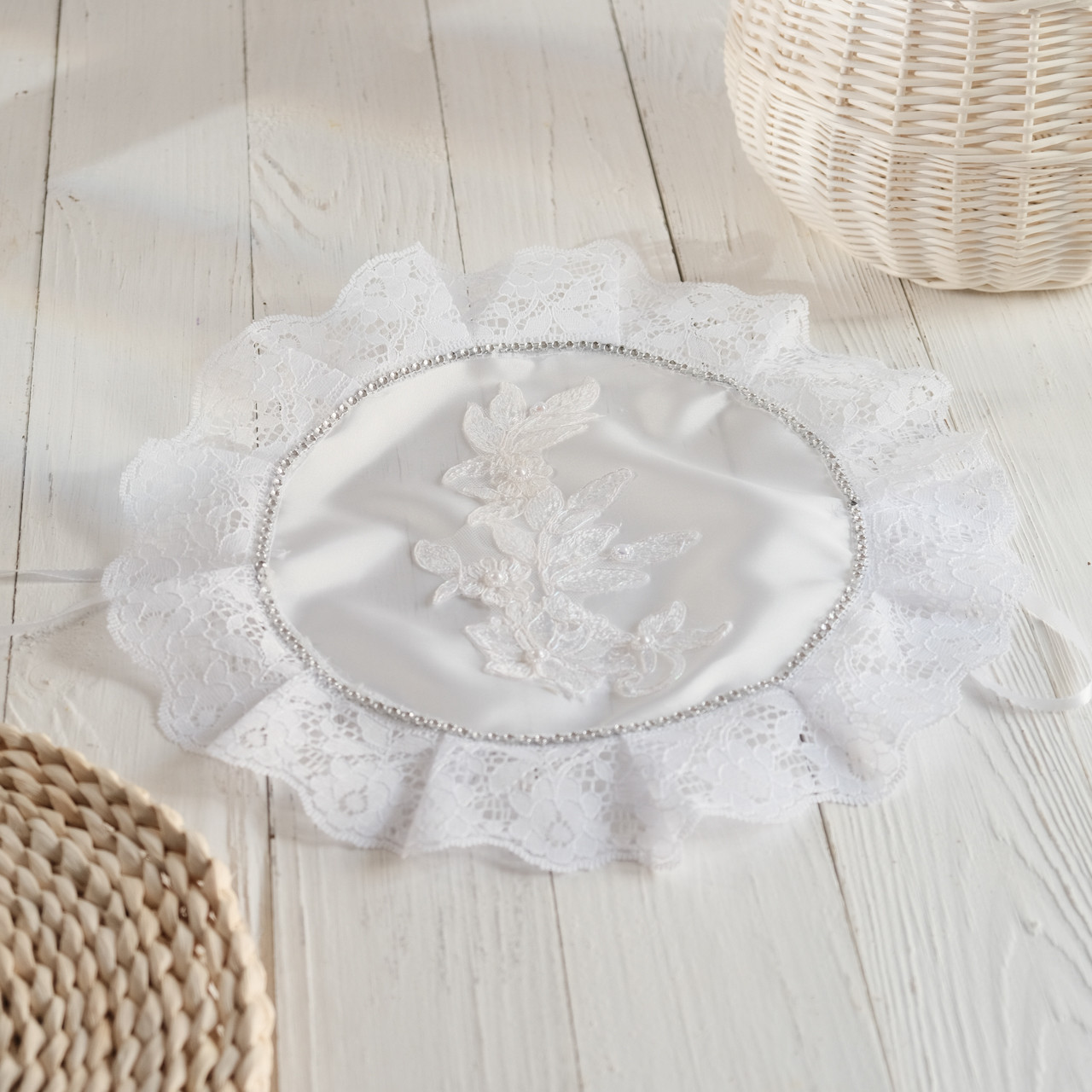 Серветка великодня для круглого кошика з візерунком мереживом біла 35 см. - фото 1 - id-p1808310204