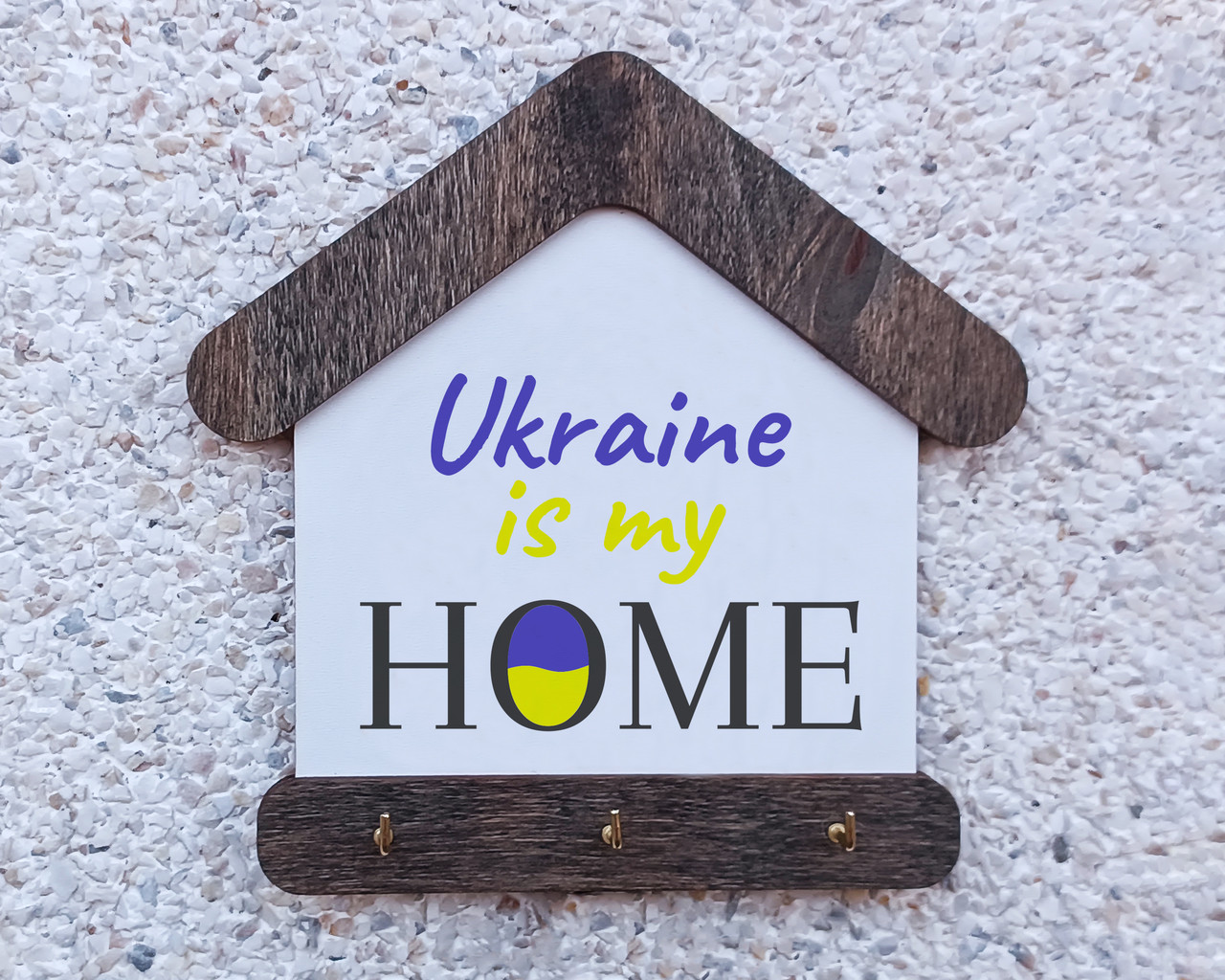 Ключниця дерев'яна настінна на 3 гачка зі стилізованим принтом "HOME" 18*18 см.