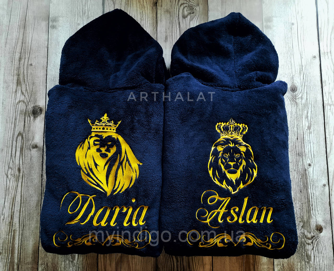 Парні халати з вишивкою "Lion King & Queen" та ім'ям, фото 1