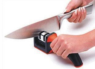 Стругачка для ножів з пластиковою ручкою Sharpener