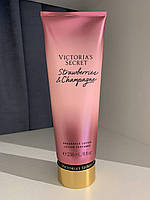 Парфюмированный Лосьон Victoria's Secret STRAWBERRIES & CHAMPAGNE Fragrance Lotion 236 мл