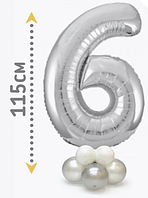 Фольгированная цифра 6 серебро на стойке-подставке из воздушных шаров