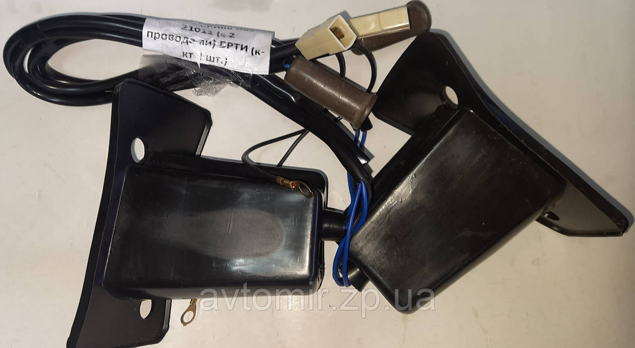 Пильники підфарників Ваз 21011 (з 2 дротами) БРТИ