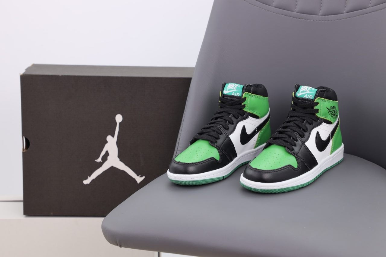 Чоловічі високі Кросівки Nike Air Jordan 1 Retro