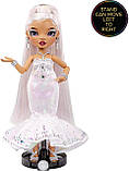 УЦІНКА! Лялька Рейнбоу Хай Роксі Гранд Rainbow High Roxie Grand Holiday Edition 2022 Fashion Doll 582687 Оригінал, фото 3