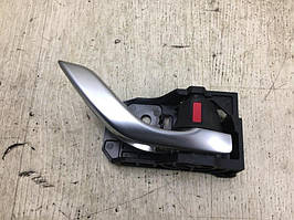 Ручка дверей внутрішня MAZDA