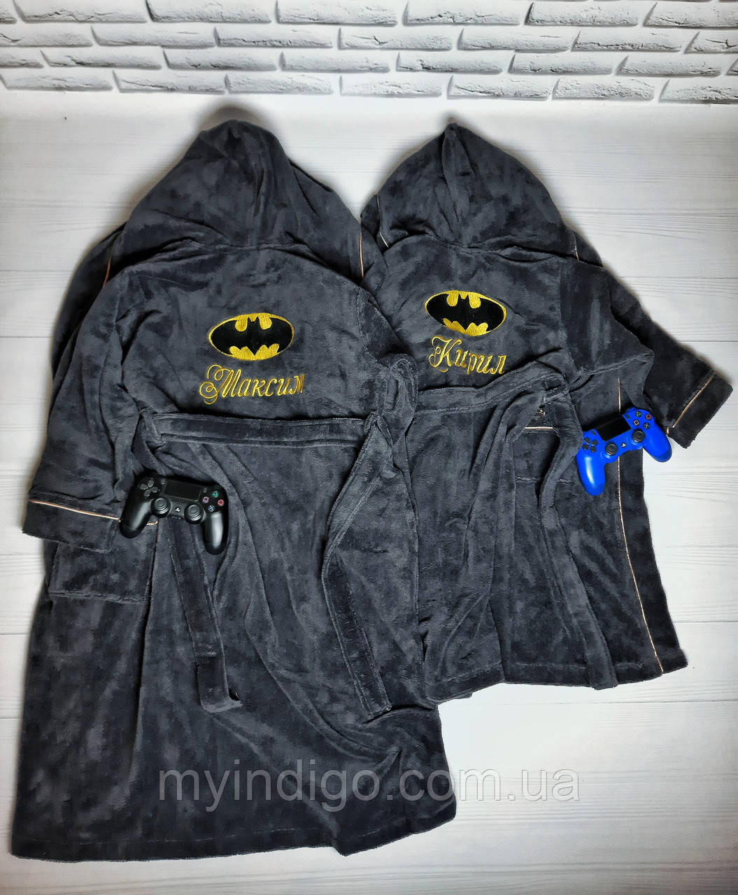 Дитячий халат з вишивкою "BATMAN"