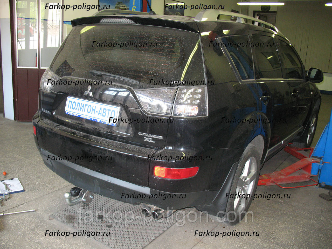 Фаркоп MITSUBISHI Outlander XL c 2007 г., фото 1