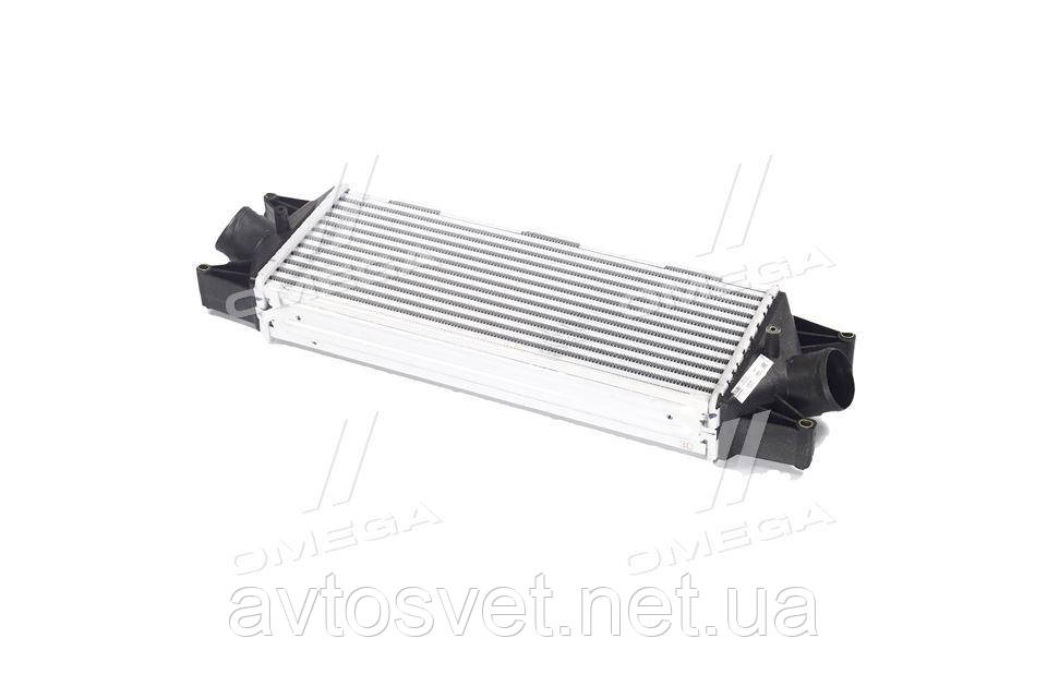 Інтеркулер IVECO DAILY (99-) (вир-во Nissens) 96727 (Kr)
