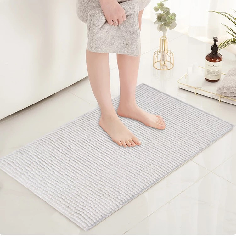 Килимок для ванни та душу з м'яким довгим ворсом Bathlux80*50, нековзкий Білий, фото 1