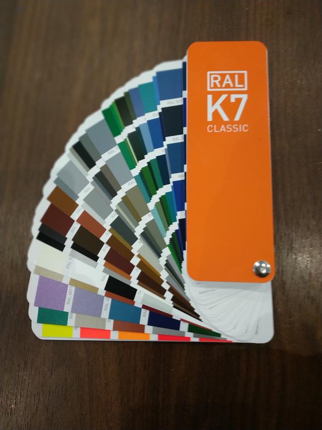 RAL Classic K7 каталог цветов - веер из 213 оттенков в оригинальном ...