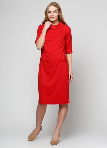 Плаття-футляр