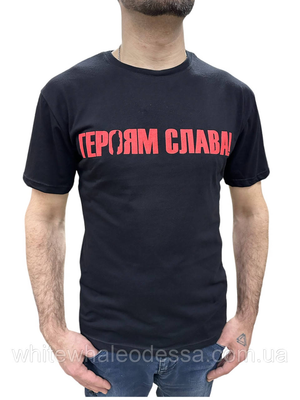 Патріотична футболка "ГЕРОЯМ СЛАВА" чорна