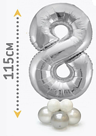 Фольгована цифра 8 срібло на стійці-підставці з повітряних куль