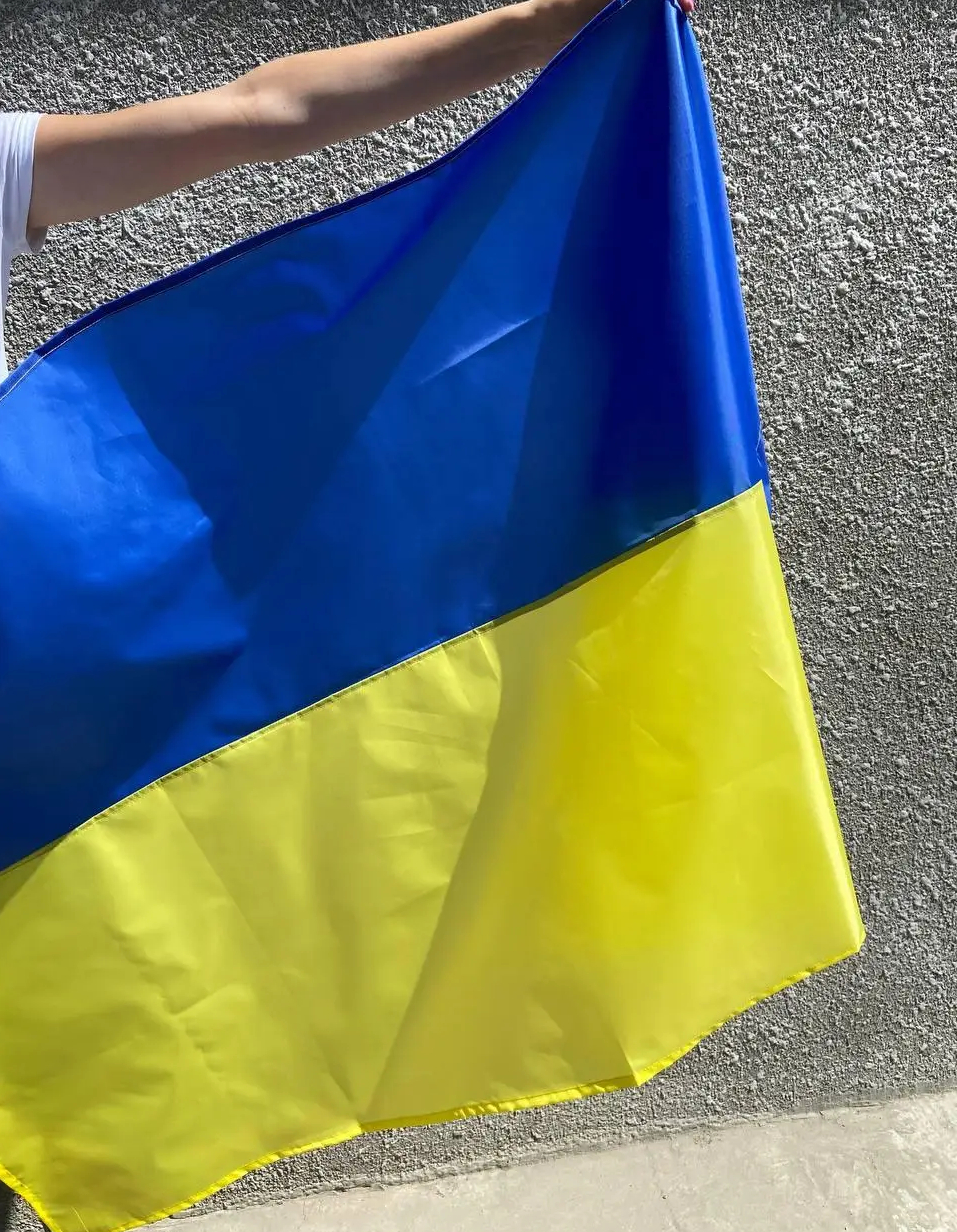 Ukraine flag Государственный флаг, прапор Заказать флаг Желто синий, флаг 90 на 60 нейлон - фото 6 - id-p1809458954