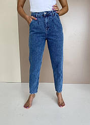 Жіночі плотні джинси МОМ в синьому кольорі розміри 34