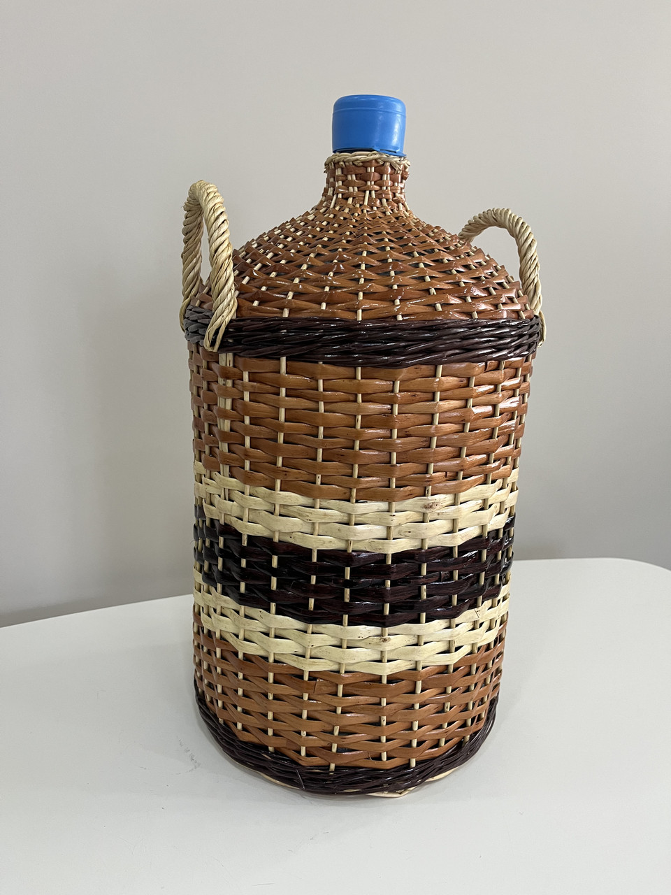 Бутиль для вина 19 л.: 1 300 ₴, бутыли от "Vlado «Изделия из лозы ...